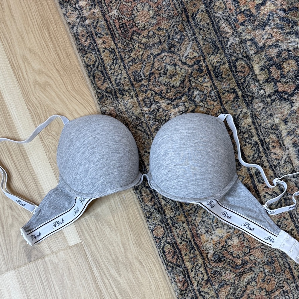 PINK Victoria's Secret Heather Gray Bra size 32DD push up
